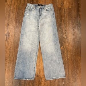 Liverpool Tucker Easy High-Rise Straight Jeans